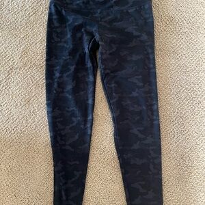 Women’s Black Camouflage Leggings